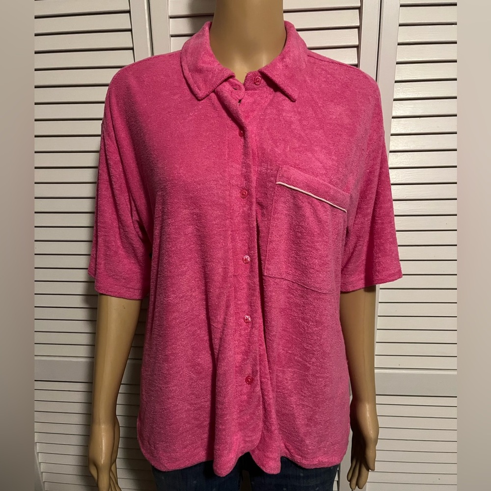 Cute Cabana size M pink terry short sleeve button up shirt woman NWT